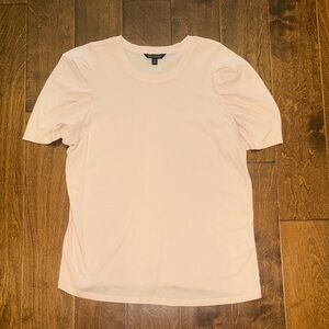 Banana Republic Light Pink Short Sleeve Tee - M